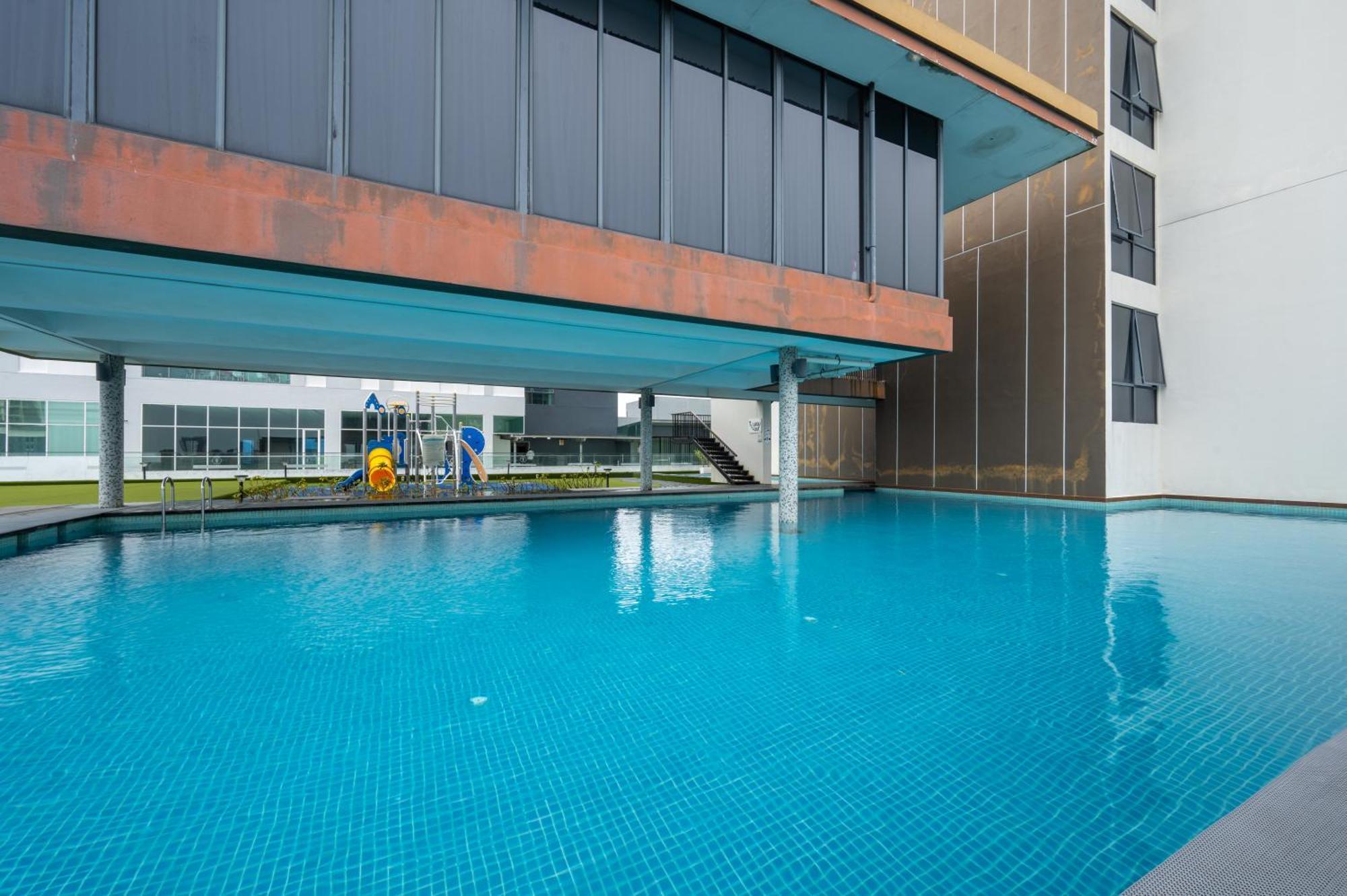 Greystone 99 Suites Malakka Dış mekan fotoğraf