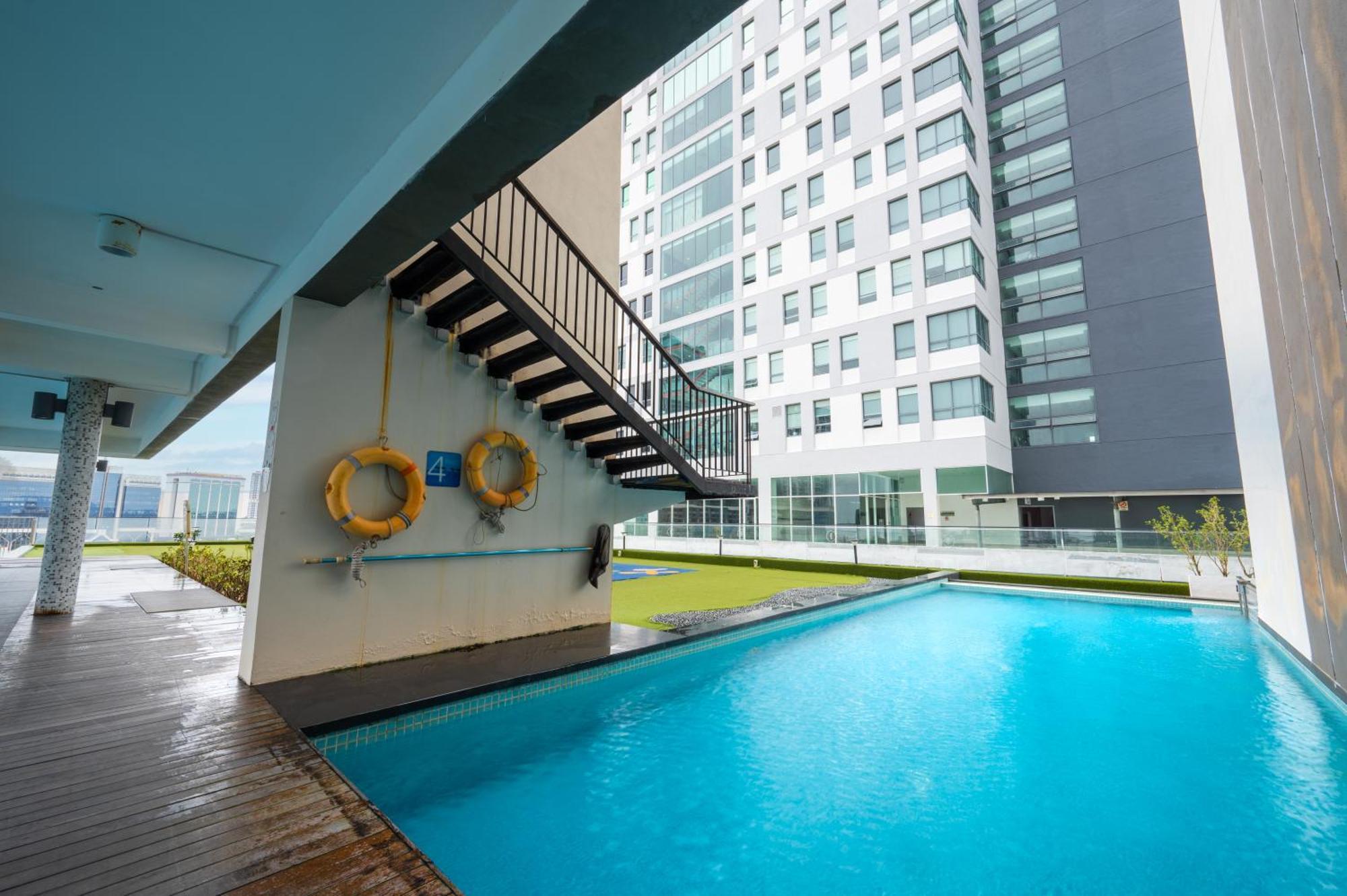 Greystone 99 Suites Malakka Dış mekan fotoğraf