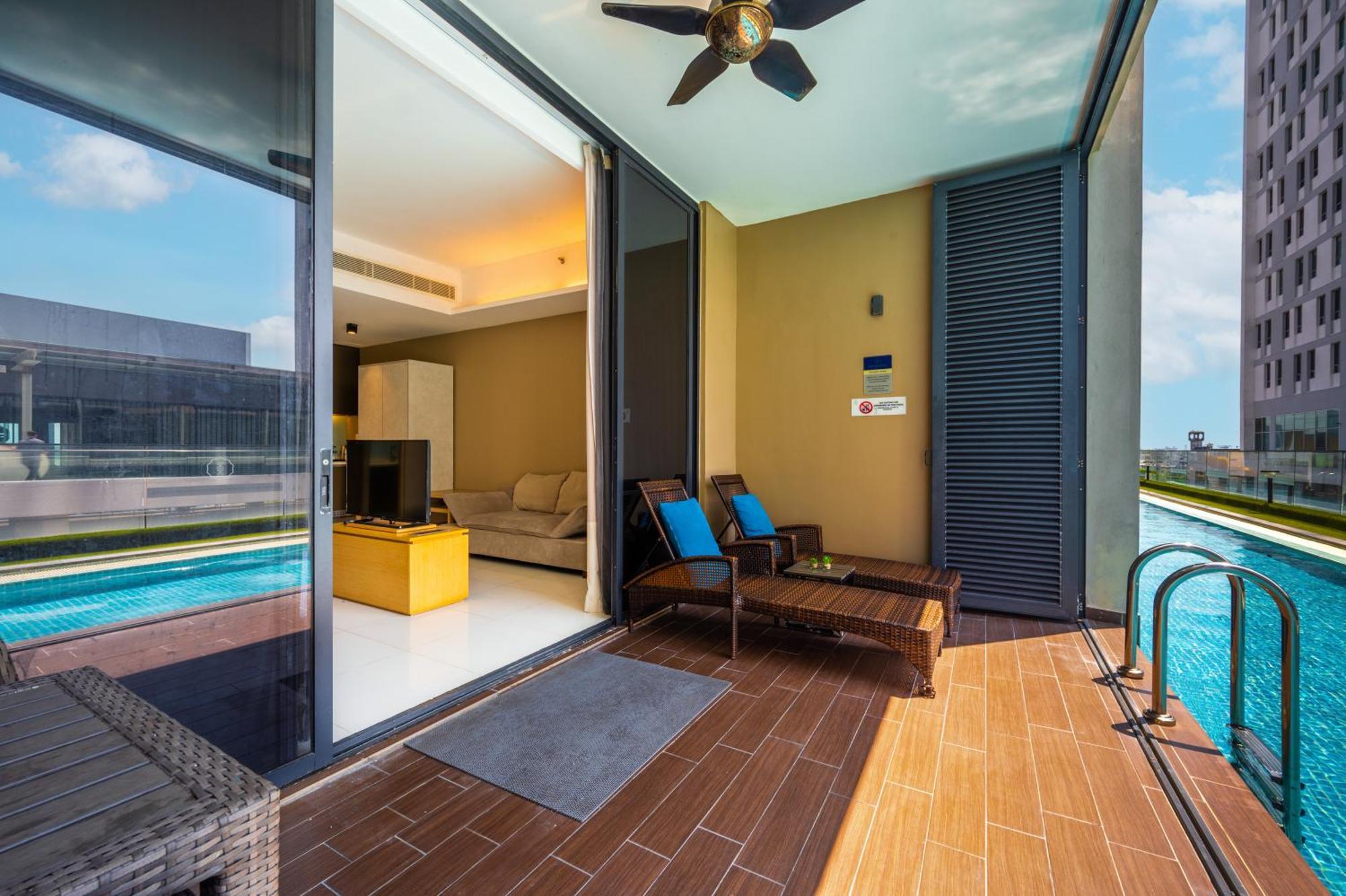 Greystone 99 Suites Malakka Dış mekan fotoğraf
